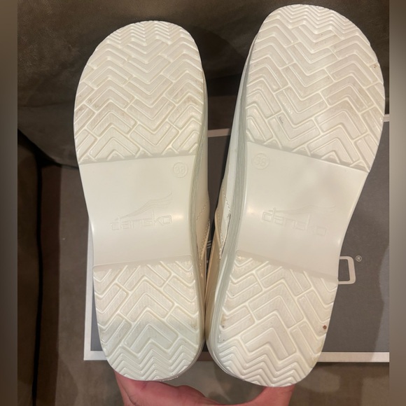 Dansko clogs - Picture 5 of 13